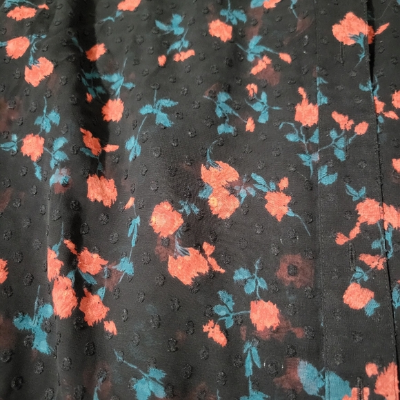 Lane Bryant blouse size 18/20 Black Rose LongSleeve Clip Dot sheer Chiffon top - Picture 2 of 8